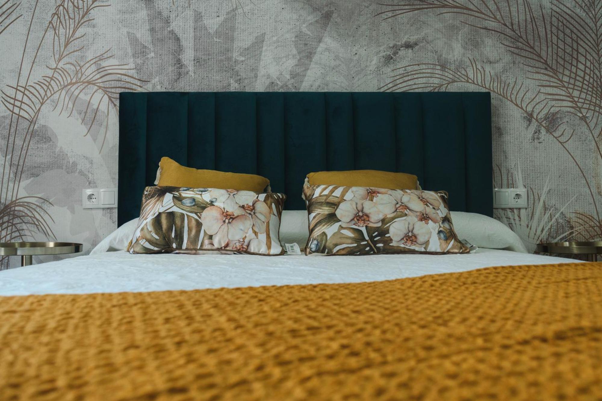 Apartamentos La Posada Coria Ngoại thất bức ảnh